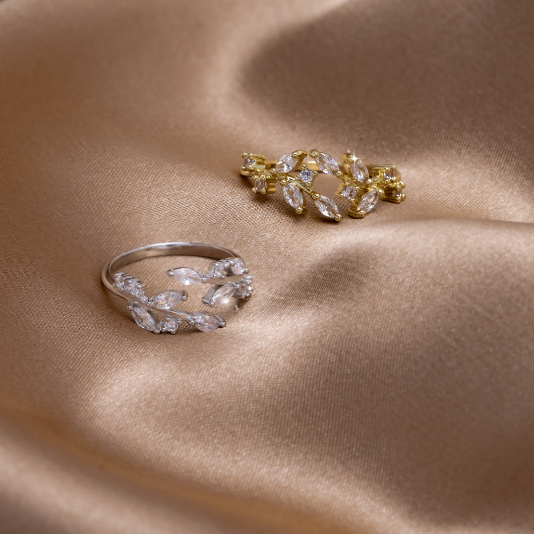 Anillo Enredadera de Cristal en Oro 18K - Velour™